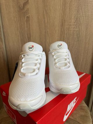 Nike Air Max DN Branco