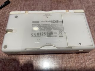 Lote Nintendo DS Lite Blanca + 12 Juegos