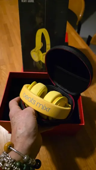 Cuffie Beats Mixr Gialle Nuove