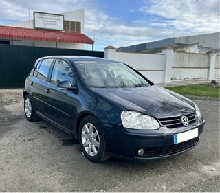 Volkswagen Golf V 1.9 TDI + Garantia y Transferenc