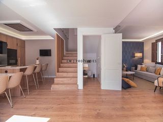 Casa adosada en alquiler en Benicalap en Valencia