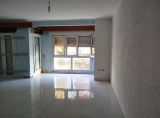 Piso en venta en Santa Eugènia en Girona