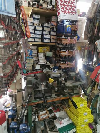 Local comercial en alquiler en Pinares de Venecia en Zaragoza