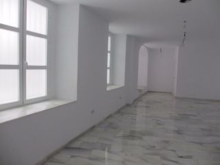 Local comercial en alquiler en Centro Histórico - Plaza España en Cádiz