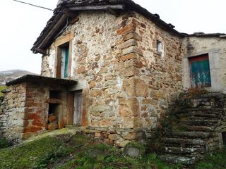 Chalet en venta en Espinosa de los Monteros