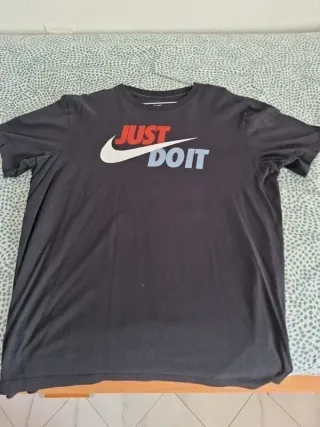 Camiseta Nike Just Do It Negra