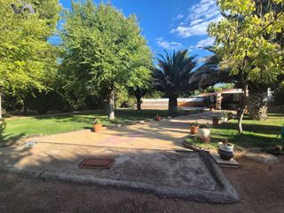 Chalet en venta en Carretera de Córdoba - Libertad en Puertollano