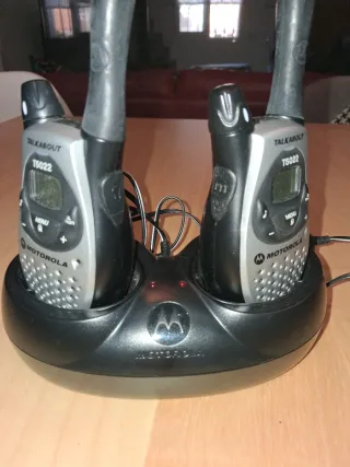 Pareja Walkie Talkies Motorola T5022