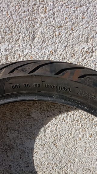 Neumático Pirelli Angel City 100/80 R17