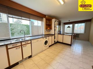 Casa pareada en venta en Brión