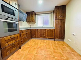 Casa adosada en venta en San García en Algeciras