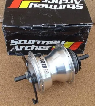 Conjunto Cubos Sturmey Archer X-RD8 X-FD