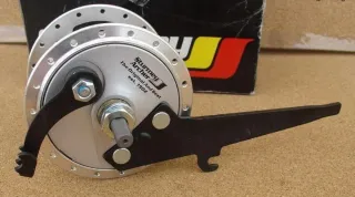 Conjunto Cubos Sturmey Archer X-RD8 X-FD