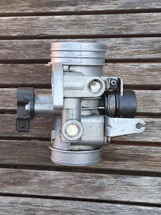 Cuerpo Mariposa F650GS