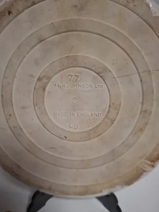 Azulejo antiguo de cerámica