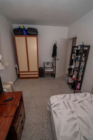 Piso en venta en Linares