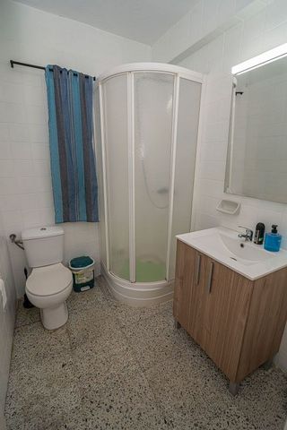 Piso en venta en Linares