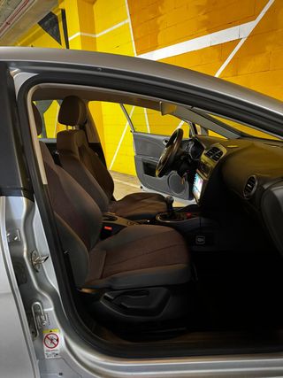 SEAT León 1.6 102cv Stylance