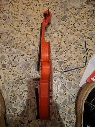 Violín de plástico para niños