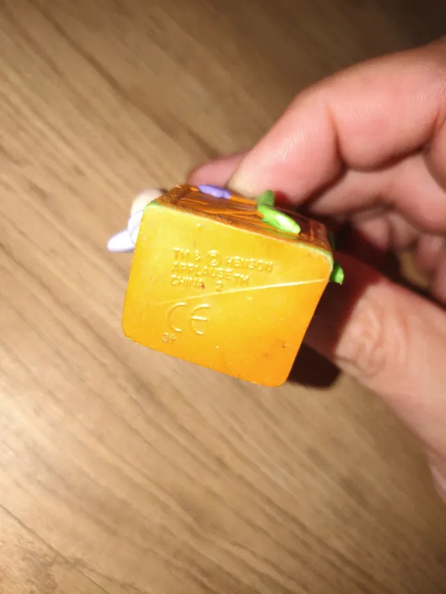 Figura PVC Peggy y Rana Gustavo