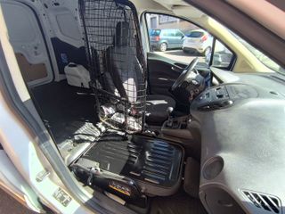 Ford E-Transit Courier 2019 EcoBoost 100C 4.900km