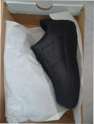 Nike Air Force 1 Low '07 Talla 43