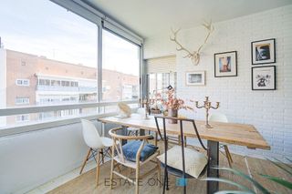 Piso en alquiler en Castillejos en Madrid