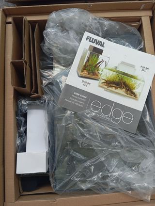 Acuario Fluval Edge 2.0 46L Negro