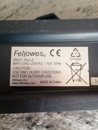 Regleta Fellowes 4 enchufes
