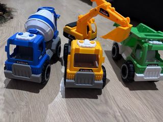 Lote de 3 camiones de juguete