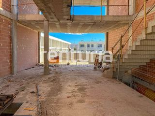 Casa adosada en venta en Puig ciudad en Puig