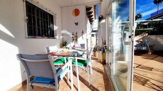 Casa en venta en Mil Palmeras en Pilar de la Horadada