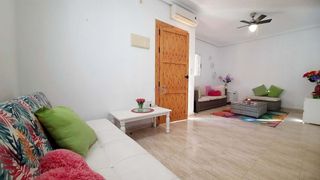 Casa en venta en Mil Palmeras en Pilar de la Horadada
