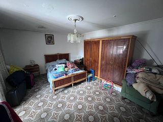 Chalet en venta en Ctra. Circunvalación - La Magdalena en Jaén