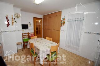 Casa adosada en venta en Cariñena - Carinyena en Villarreal