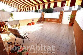 Casa adosada en venta en Cariñena - Carinyena en Villarreal