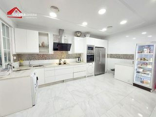 Chalet en venta en Campo de la Verdad - Miraflores en Córdoba