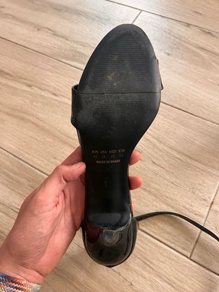 Sandalias Odette Negras Tacón