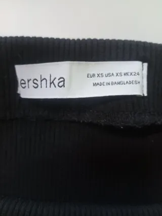 Falda larga ajustada negra