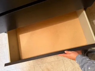 Cómoda Cajonera Negra Malm Ikea