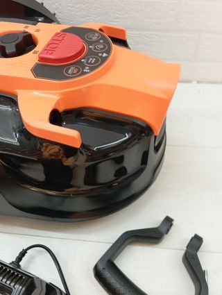 Pack de Robot cortacésped independiente de 24 V