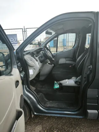 Opel Vivaro 2004