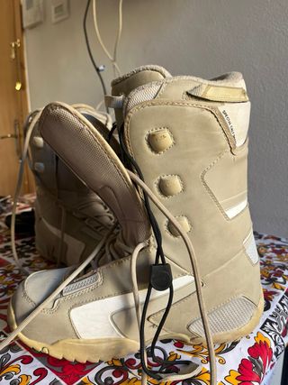 Scarponi Snowboard Head Tg. 39.5