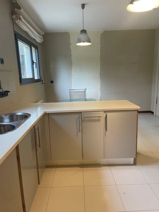 Cocina completa modular color perla clarito