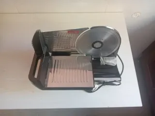 Cortadora de fiambre CAD