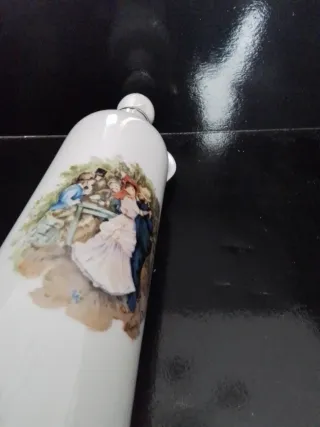 Botella cerámica antigua decorada