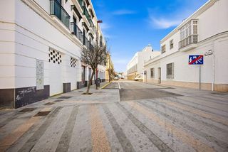 Local comercial en venta en Núcleo Urbano en Chiclana de la Frontera