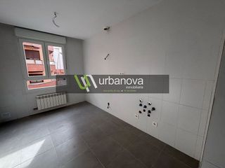 Piso en venta en Lardero