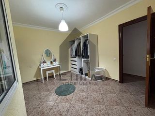 Piso en venta en Viaplana en Huelva