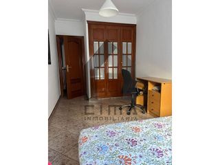 Piso en venta en Viaplana en Huelva
